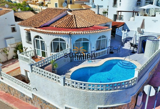 Villa · Revente - Villamartin · Alicante · Espagne