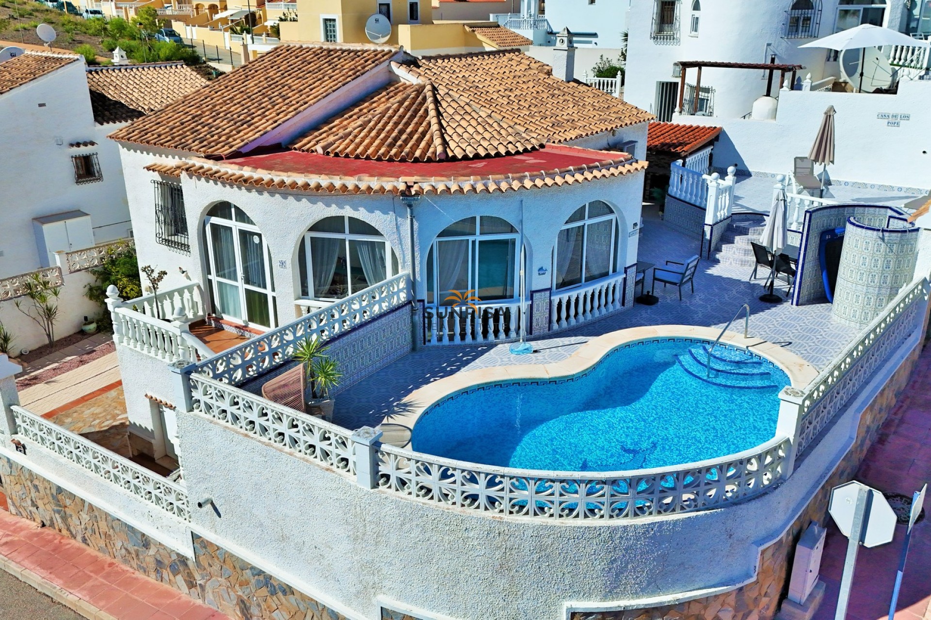 Resale - Villa - Villamartin