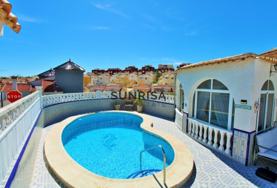 Villa · Revente - Villamartin · Alicante · Espagne