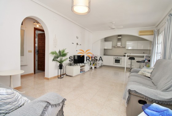 Villa · Revente - Villamartin · Alicante · Espagne