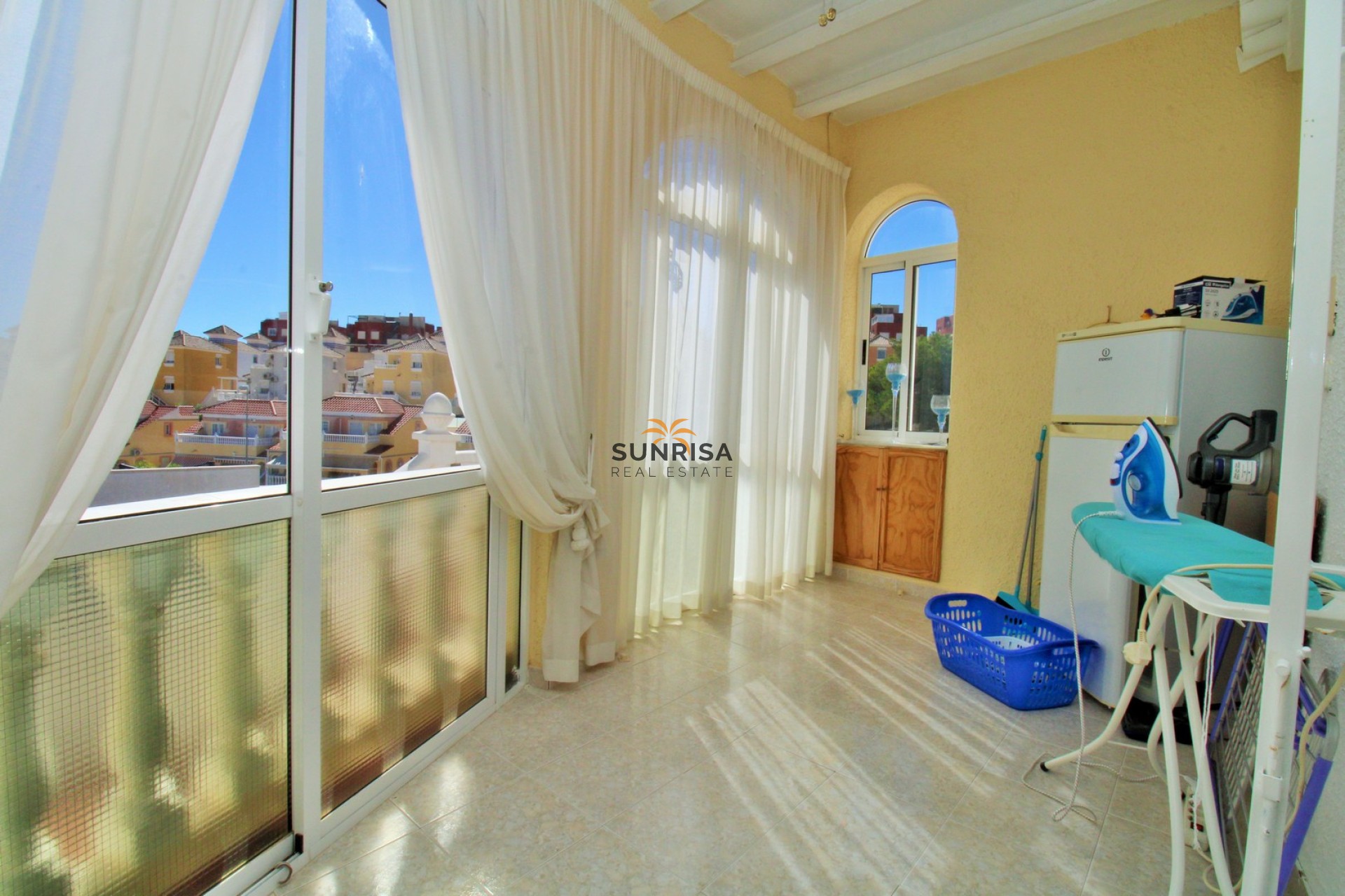 Resale - Villa - Villamartin