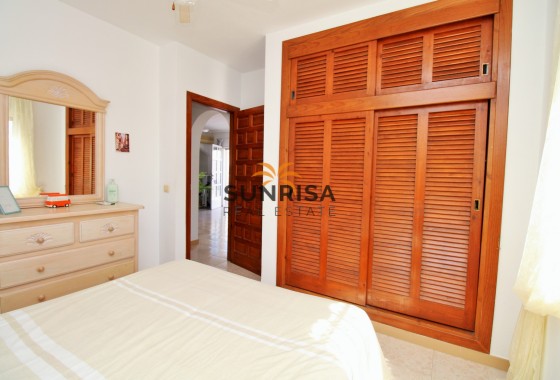Villa · Revente - Villamartin · Alicante · Espagne