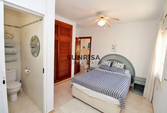 Villa · Revente - Villamartin · Alicante · Espagne