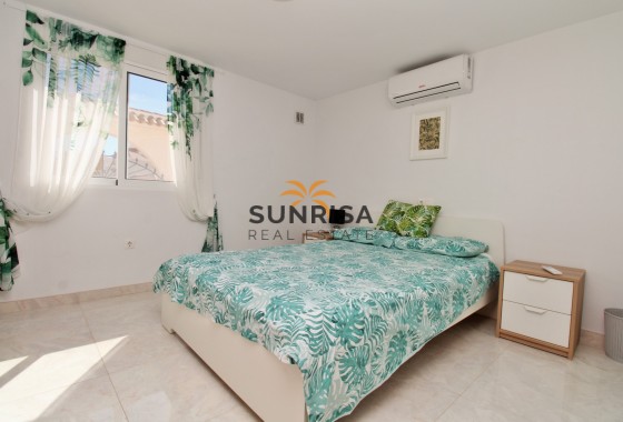 Villa · Revente - Villamartin · Alicante · Espagne