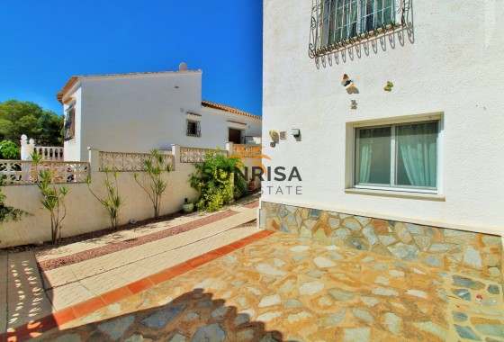 Villa · Revente - Villamartin · Alicante · Espagne