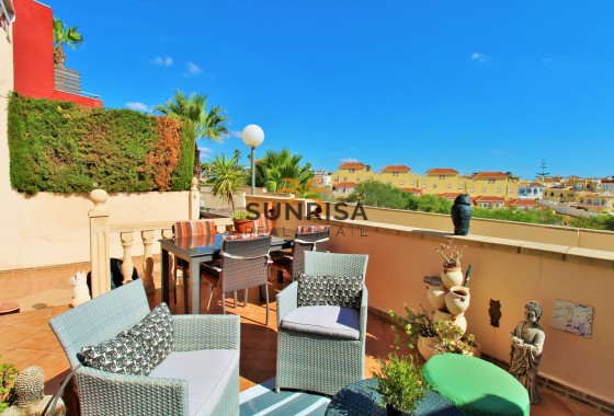 Townhouse · Resale - Villamartin · Alicante · Spain
