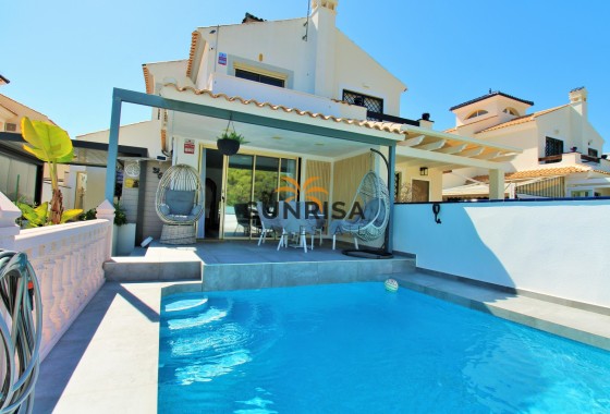 Villa · Reventa - Mil Palmeras · Alicante · España