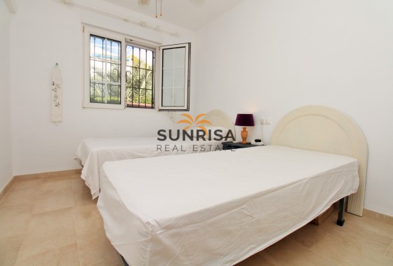 Bungalow · Resale - Villamartin · Alicante · Spain