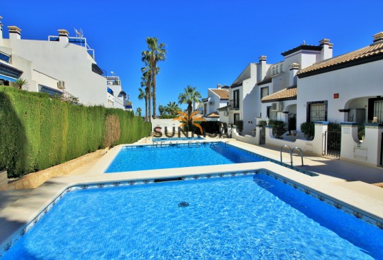 Bungalow · Resale - Villamartin · Alicante · Spain