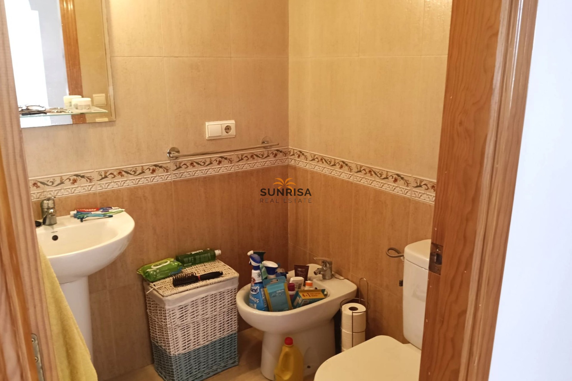 Resale - Apartment - Los Montesinos