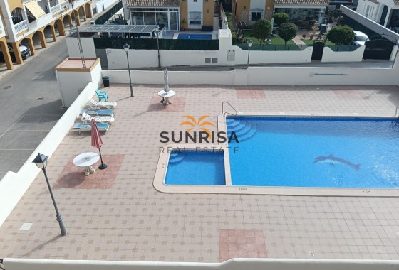 Appartement · Herverkoop - Montesinos · Urbanización Montesol · Alicante · Spanje
