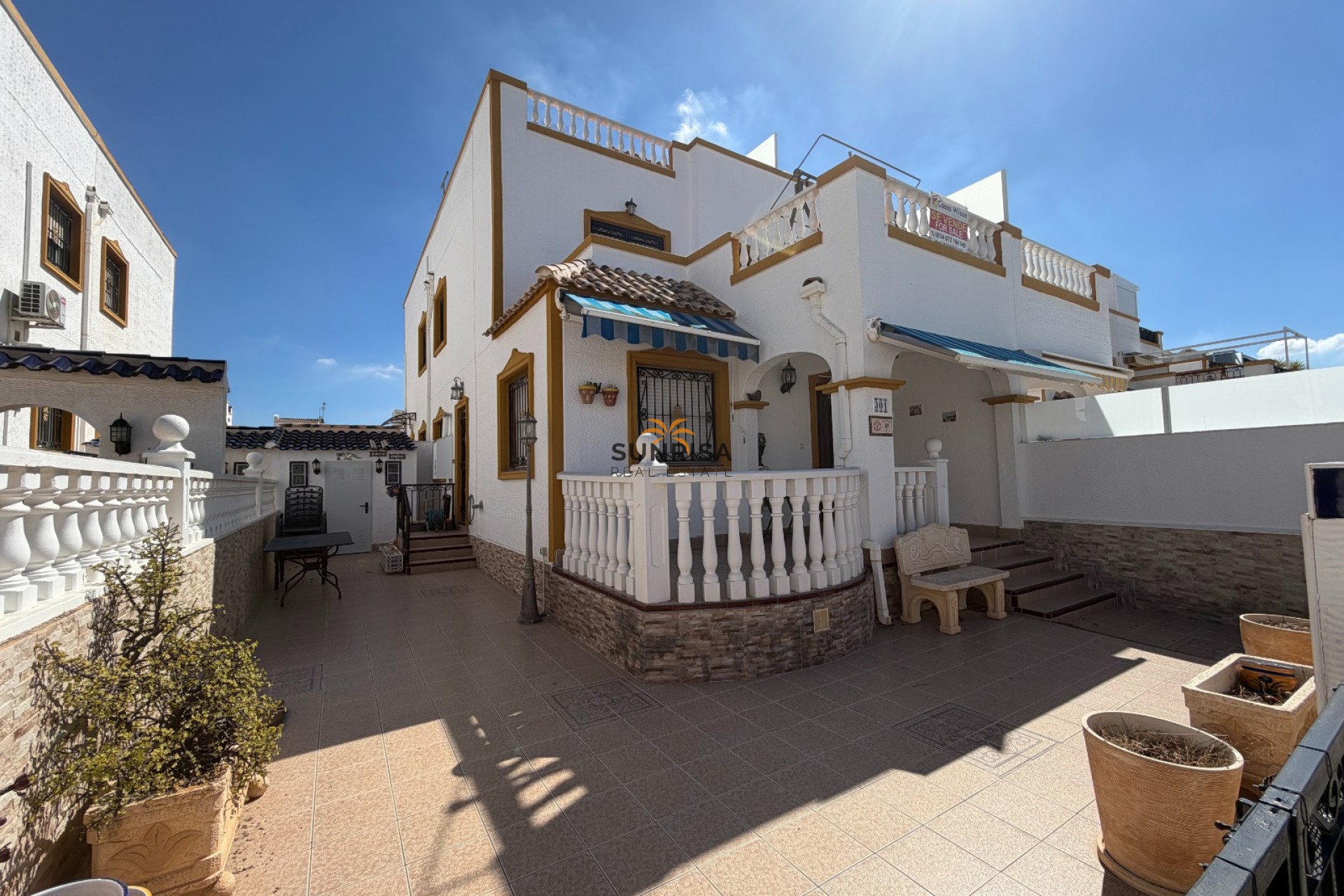 Herverkoop - Herenhuis - Orihuela