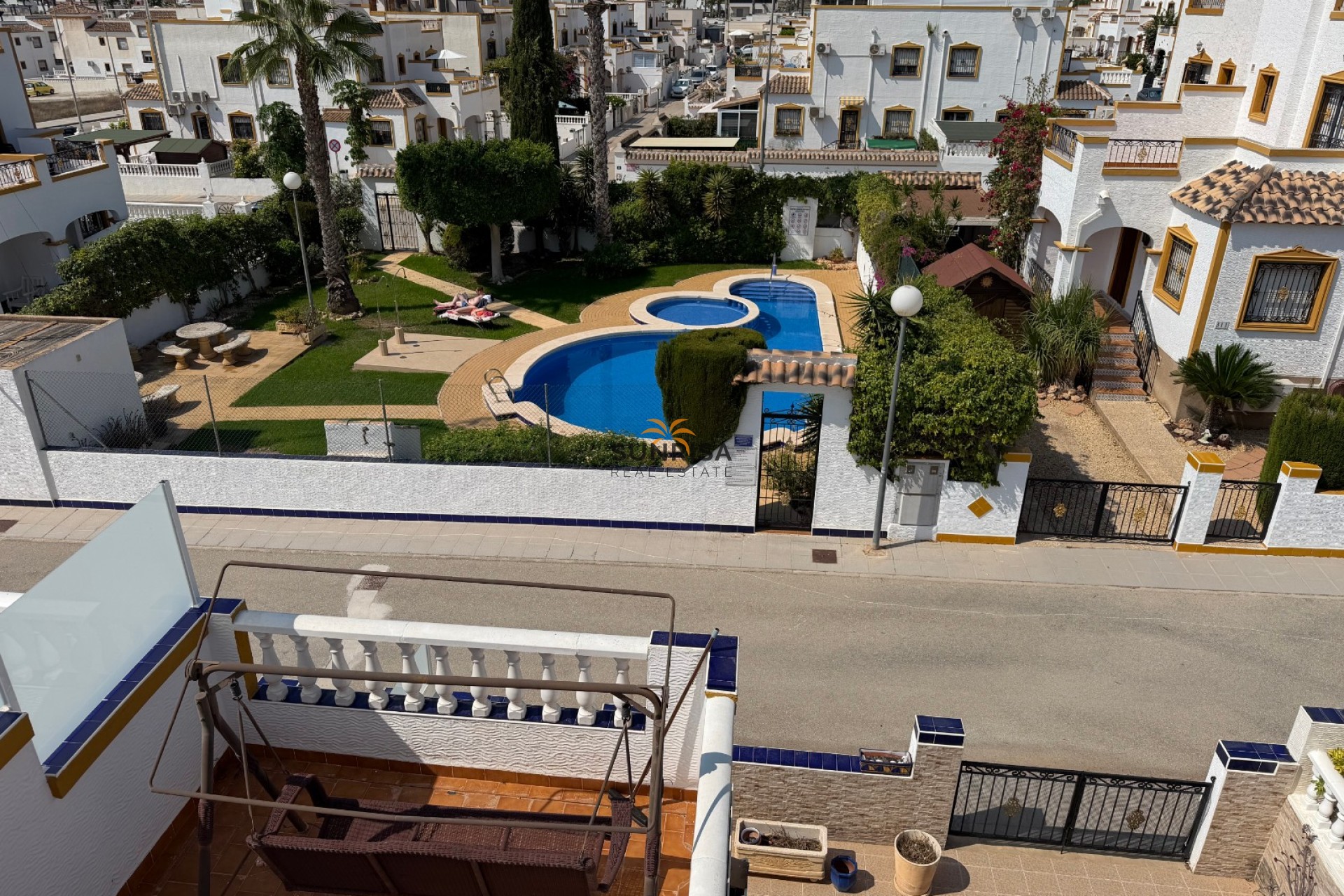 Herverkoop - Herenhuis - Orihuela
