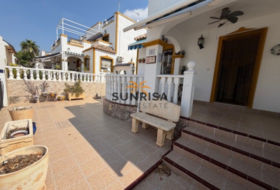 Maison de ville · Revente - Orihuela · Entre Naranjos Vistabella · Alicante · Espagne