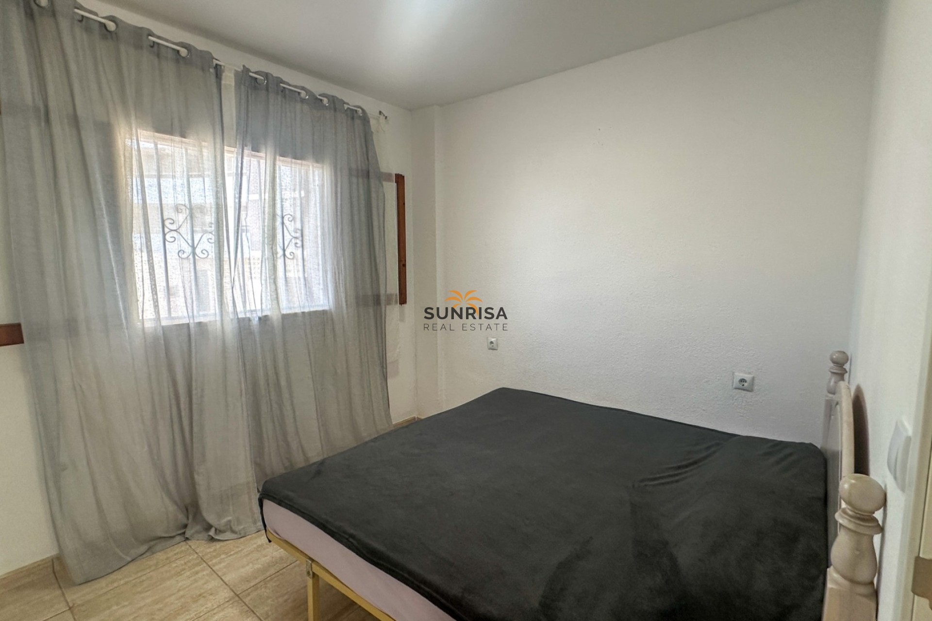 Resale - Apartment - La Zenia