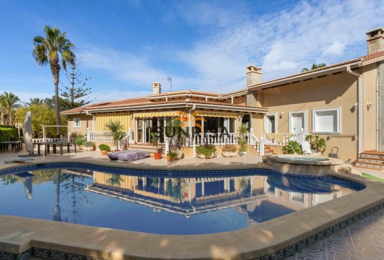 Villa · Revente - Cabo Roig · Alicante · Espagne