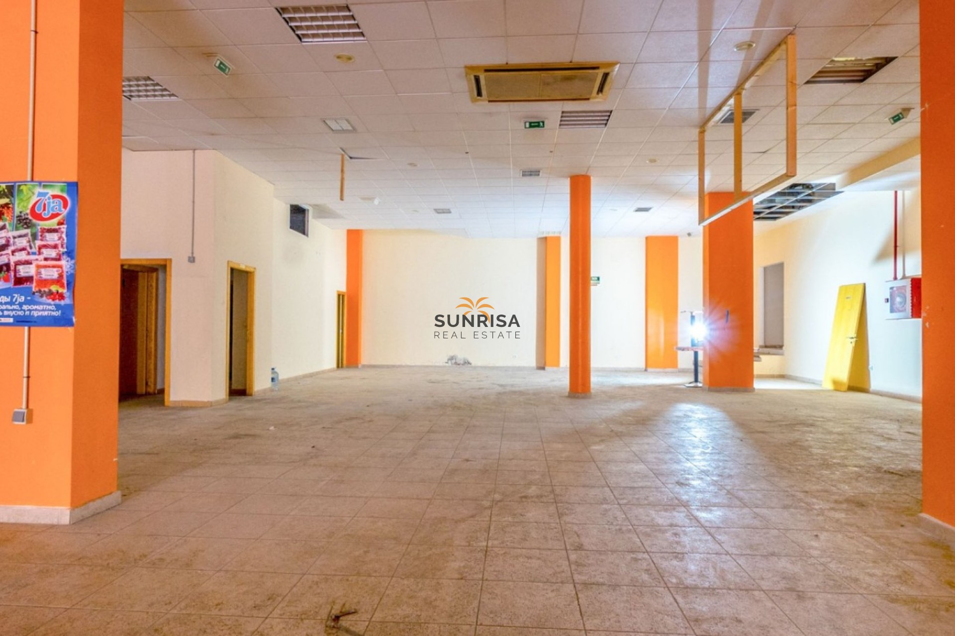 Resale - Commercial premises - Torrevieja