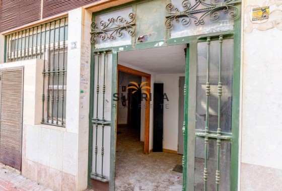 Local comercial · Reventa - Torrevieja · Centro · Alicante · España