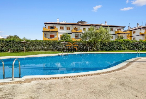 Apartamento · Reventa - Pilar de la Horadada · Mil Palmeras · Alicante · España