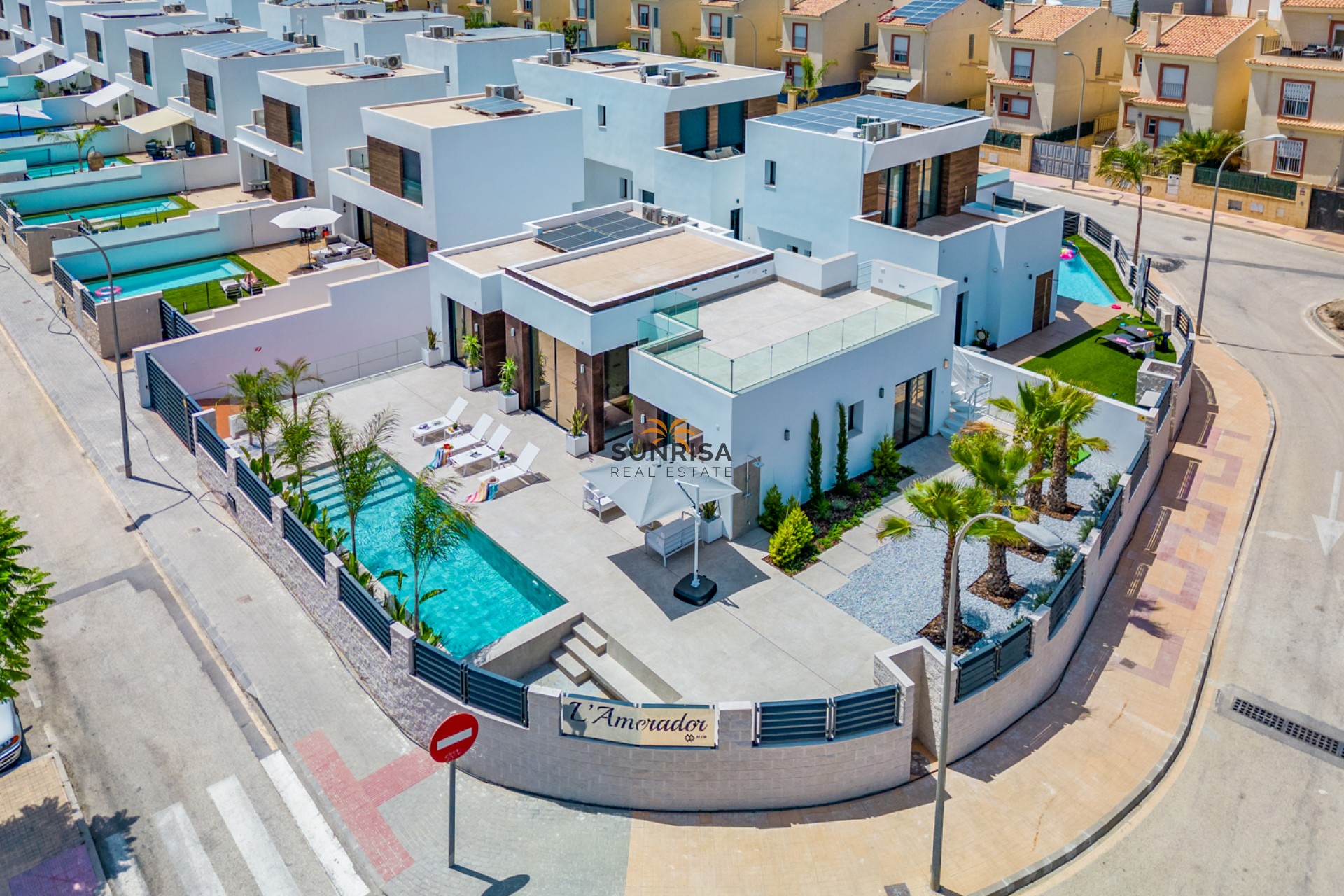 Herverkoop - Villa - El Campello