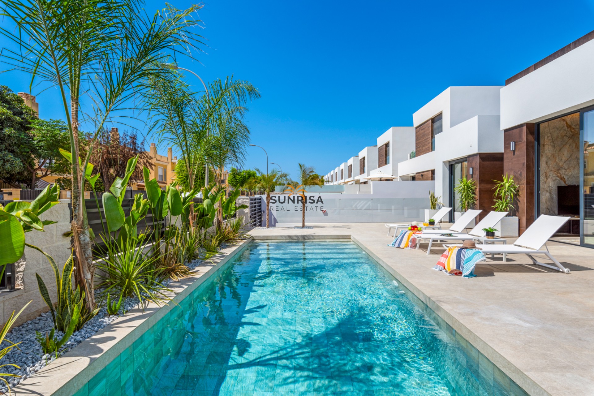 Herverkoop - Villa - El Campello