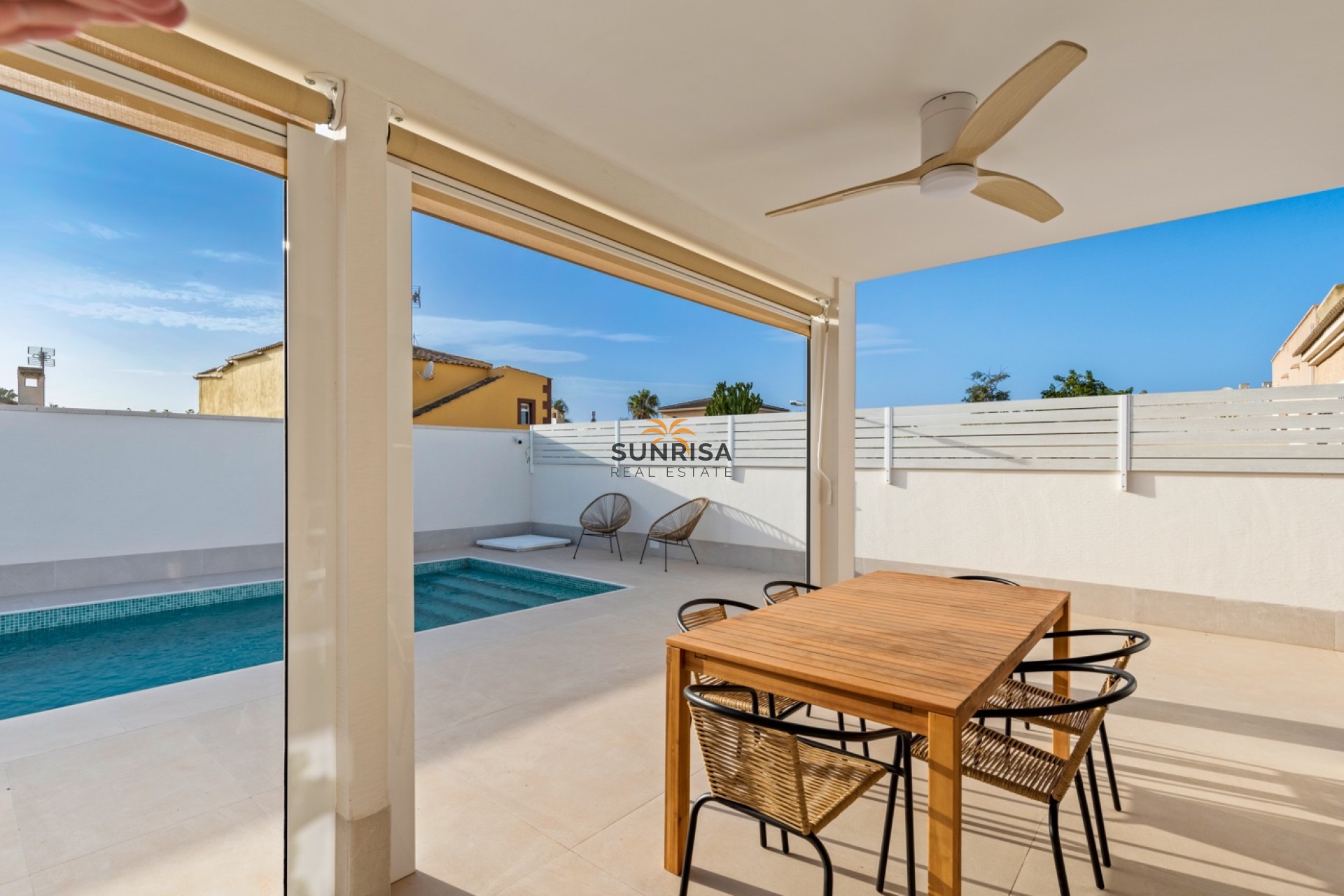 Herverkoop - Villa - Torrevieja