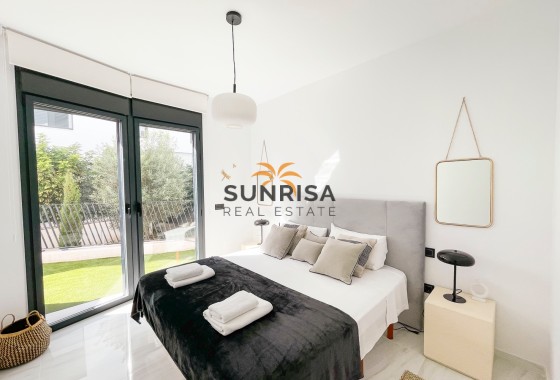 Apartment · Resale - Villajoyosa · Playas Del Torres · Alicante · Spain
