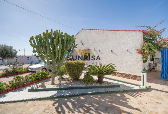Villa · Resale - Ciudad Quesada - Rojales · Alicante · Spain
