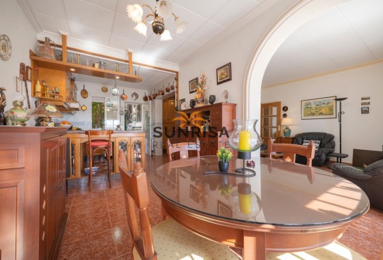 Villa · Resale - Ciudad Quesada - Rojales · Alicante · Spain