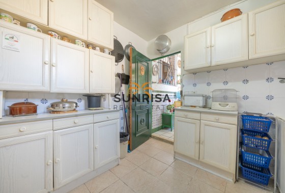 Villa · Resale - Ciudad Quesada - Rojales · Alicante · Spain