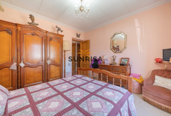 Villa · Resale - Ciudad Quesada - Rojales · Alicante · Spain