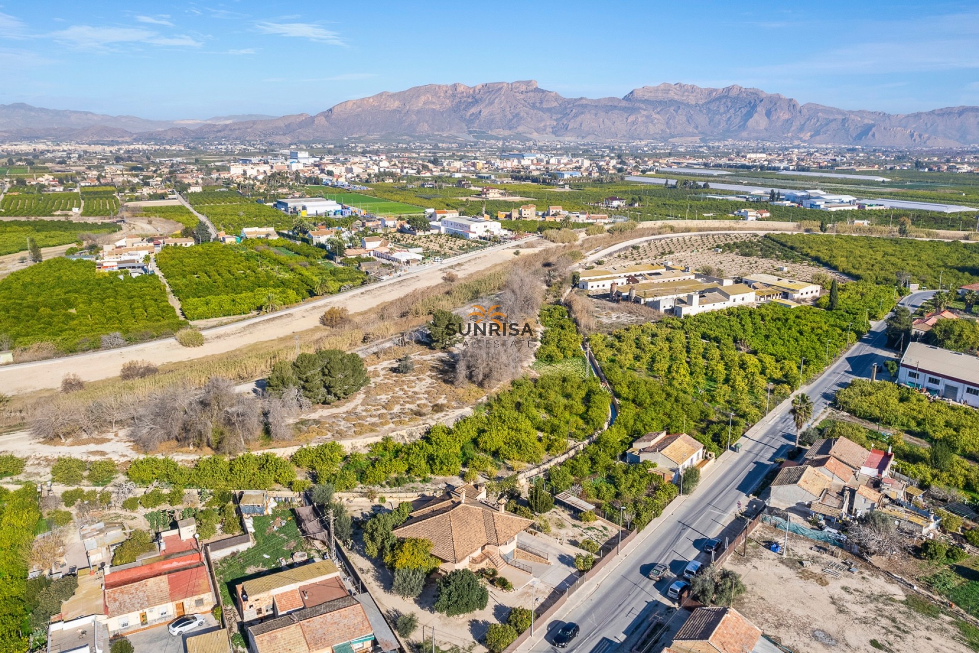 Revente - Finca - Beniel