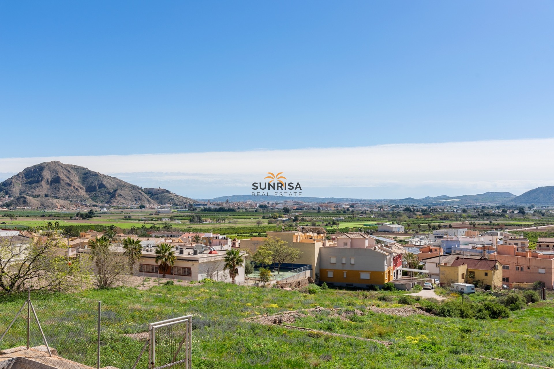 Herverkoop - Finca - Orihuela