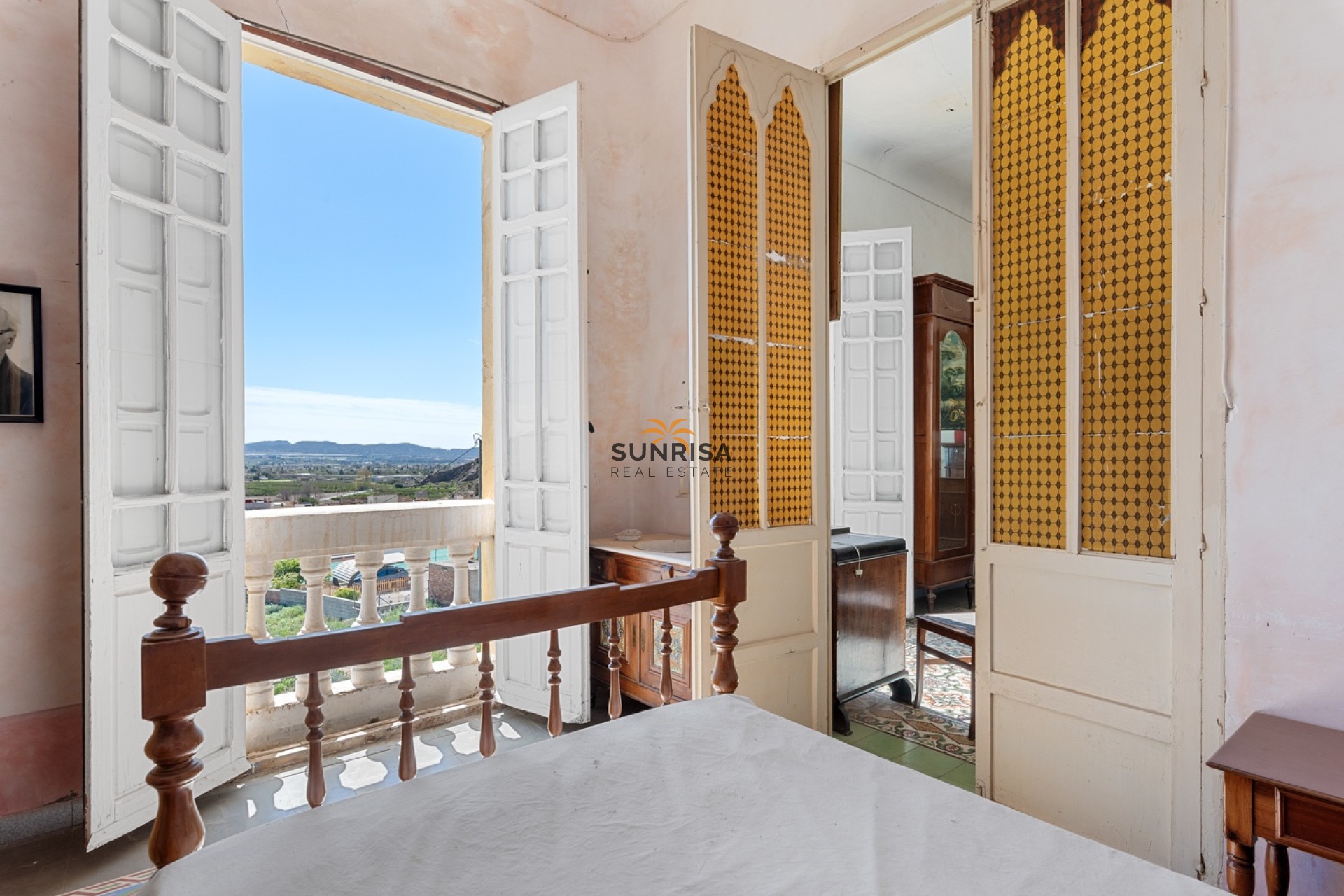 Herverkoop - Finca - Orihuela