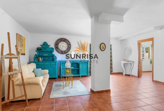Villa · Resale - Alfas del Pí · Alfas del Pi · Alicante · Spain