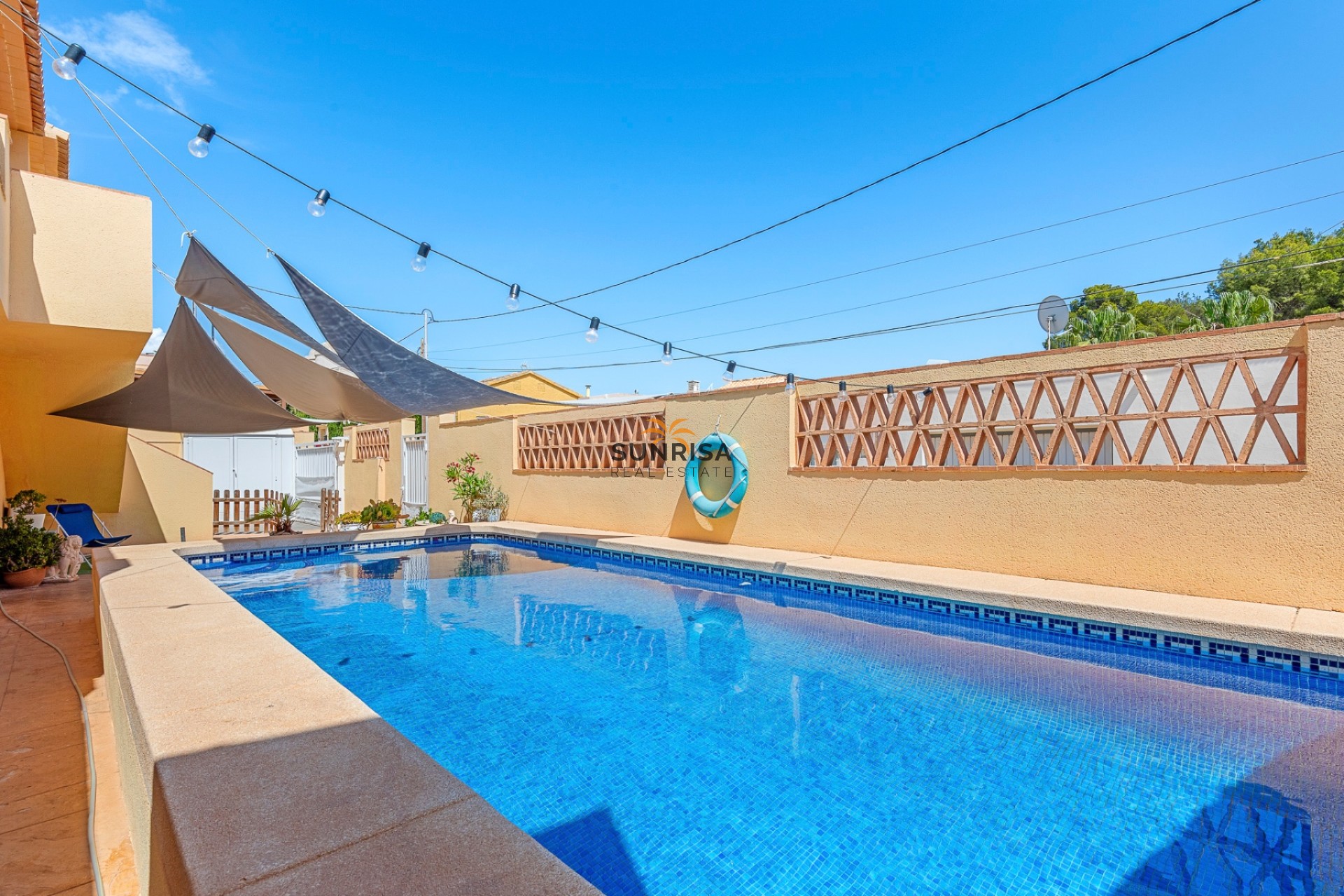 Resale - Villa - Alfas del Pí