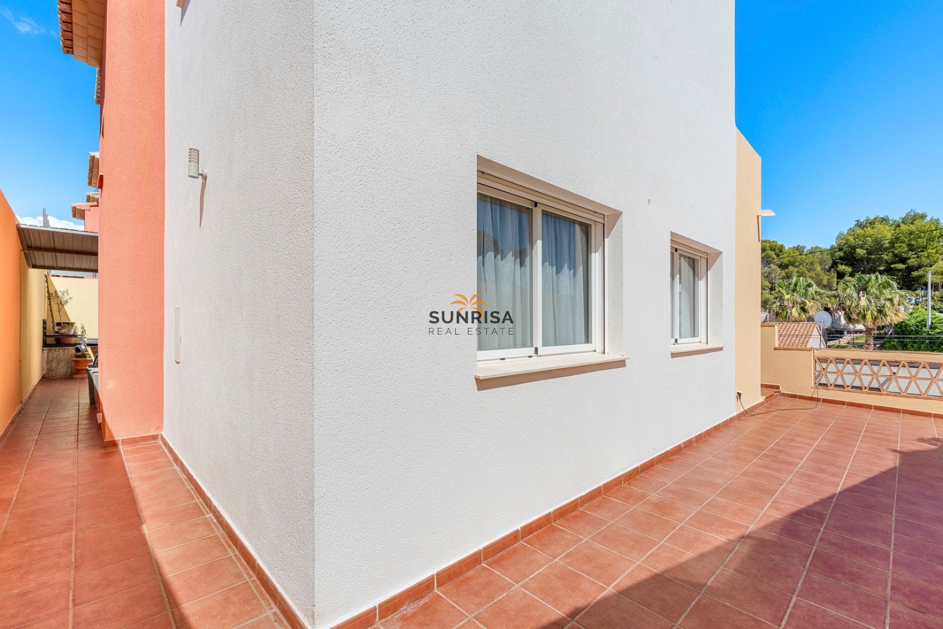 Resale - Villa - Alfas del Pí