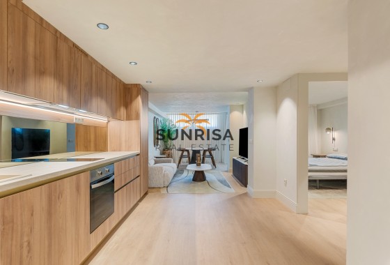 Apartment · Resale - Alicante · Spain