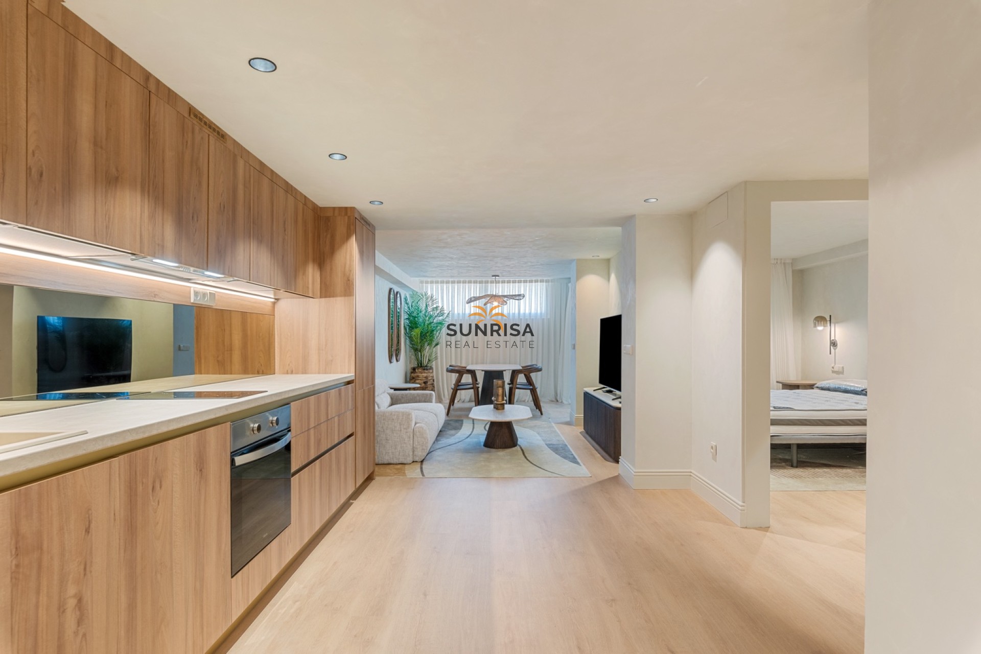 Resale - Apartment - Alicante