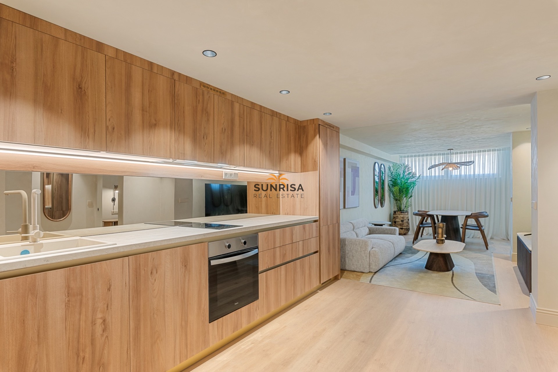 Resale - Apartment - Alicante