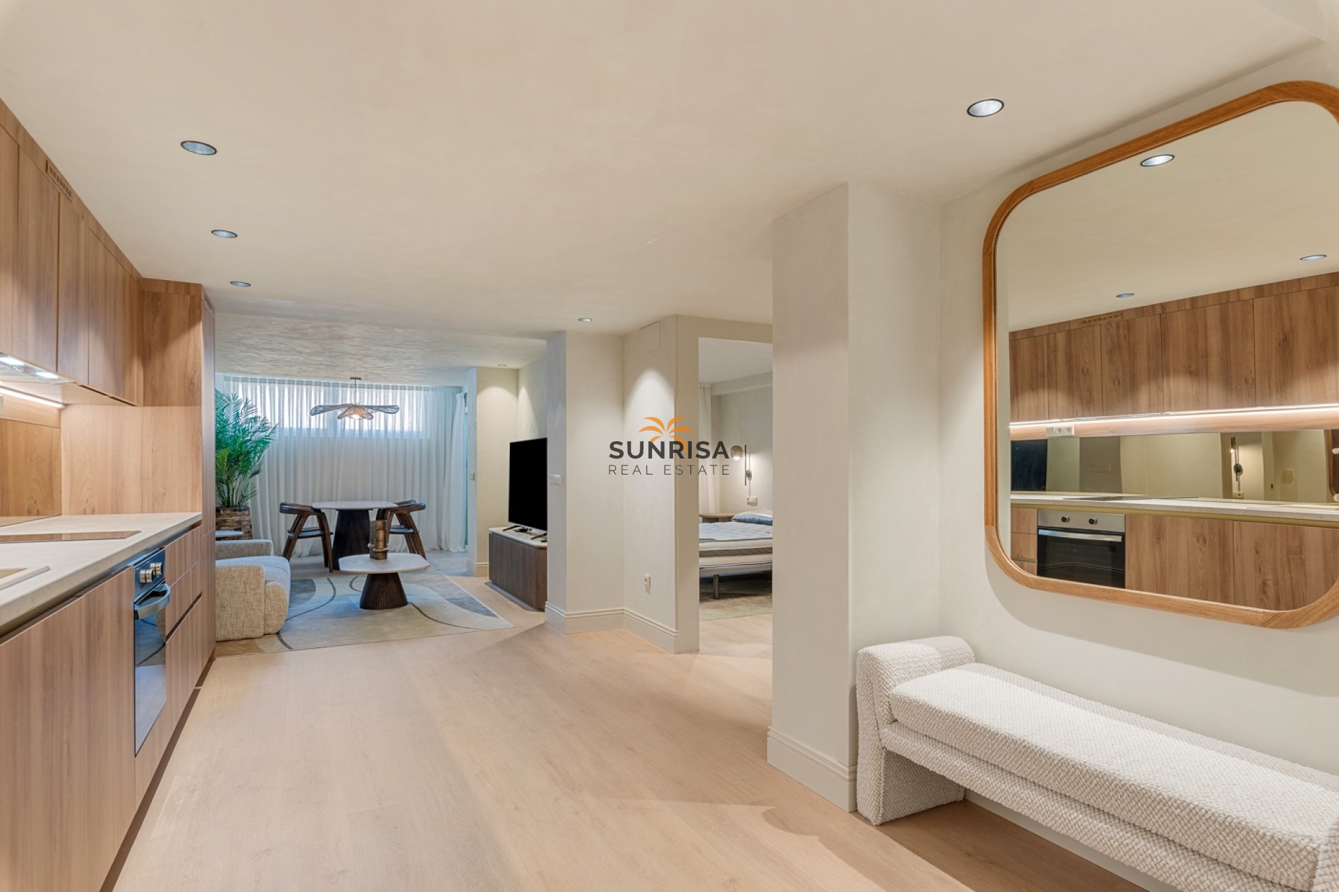 Resale - Apartment - Alicante
