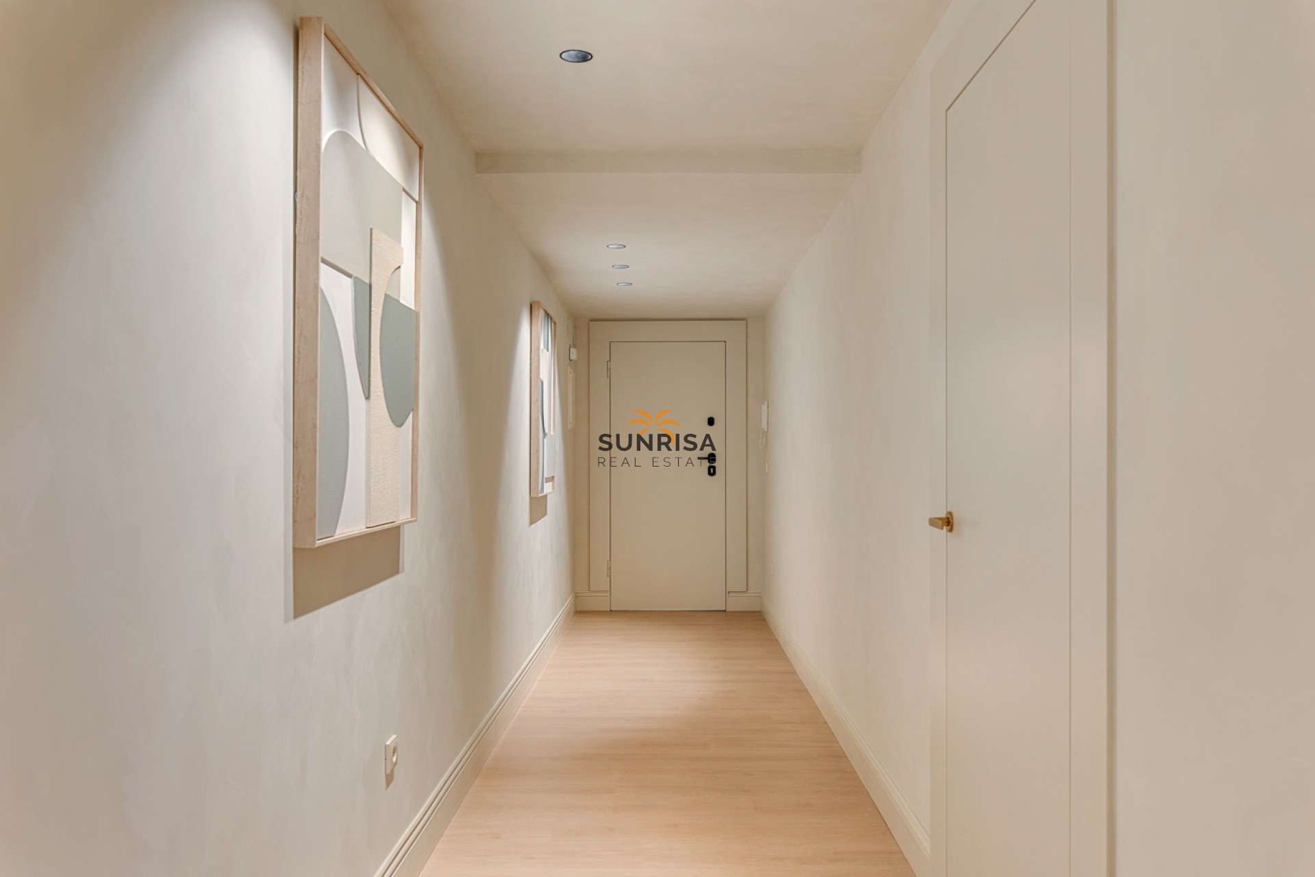 Resale - Apartment - Alicante