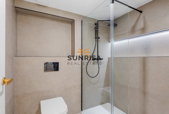 Apartment · Resale - Alicante · Spain