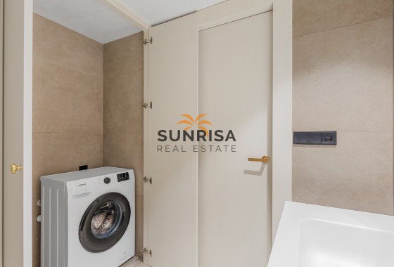 Apartment · Resale - Alicante · Spain