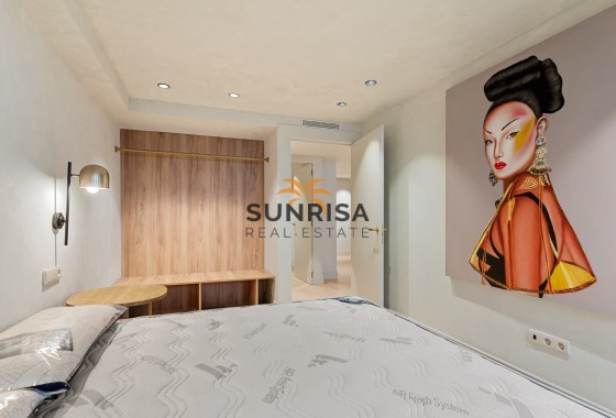 Apartment · Resale - Alicante · Spain