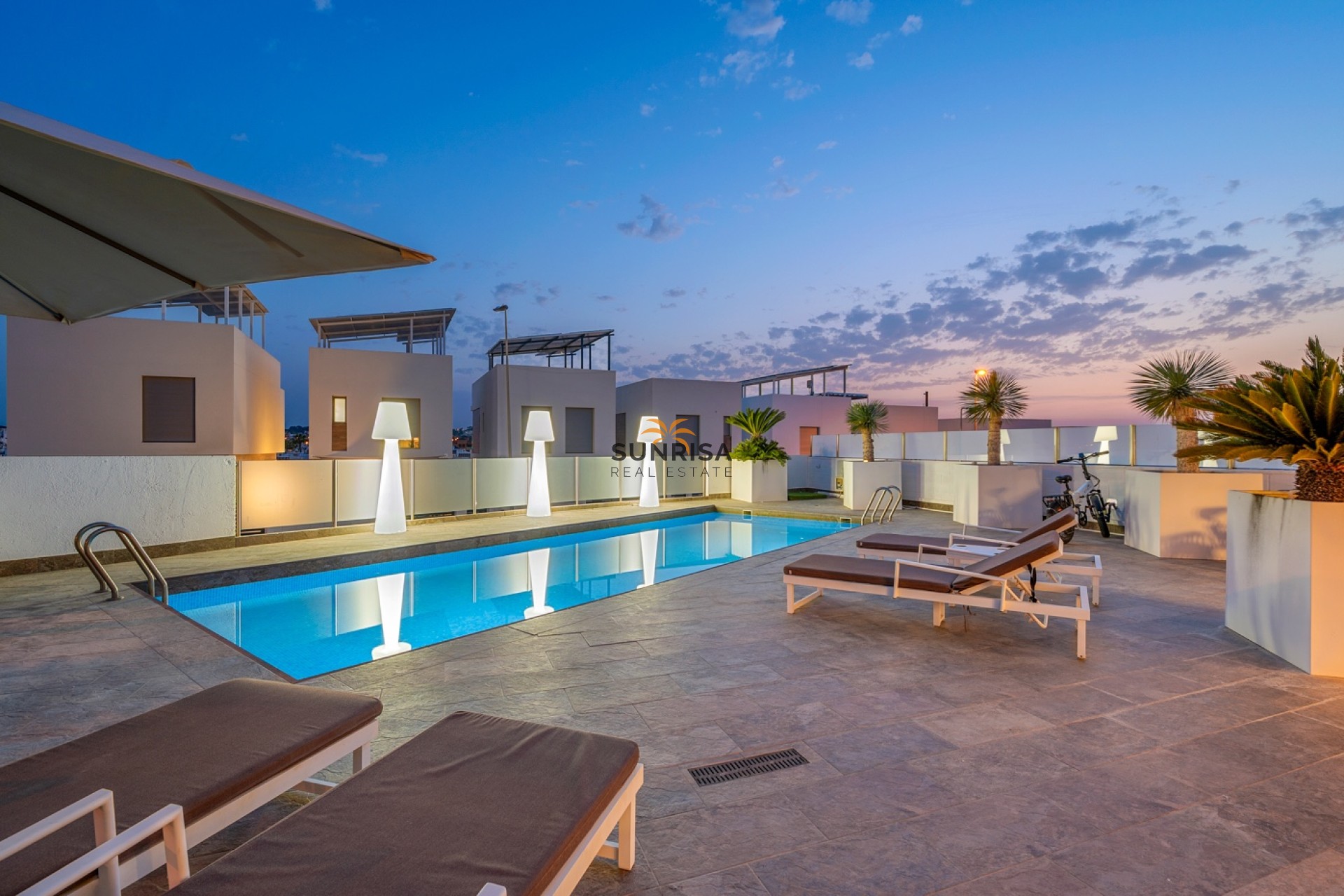 Herverkoop - Villa - Orihuela Costa