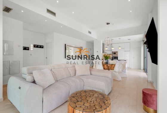 Villa · Resale - Orihuela Costa · Villamartín · Alicante · Spain