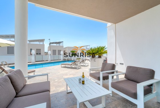 Villa · Resale - Orihuela Costa · Villamartín · Alicante · Spain