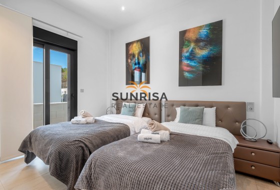 Villa · Resale - Orihuela Costa · Villamartín · Alicante · Spain