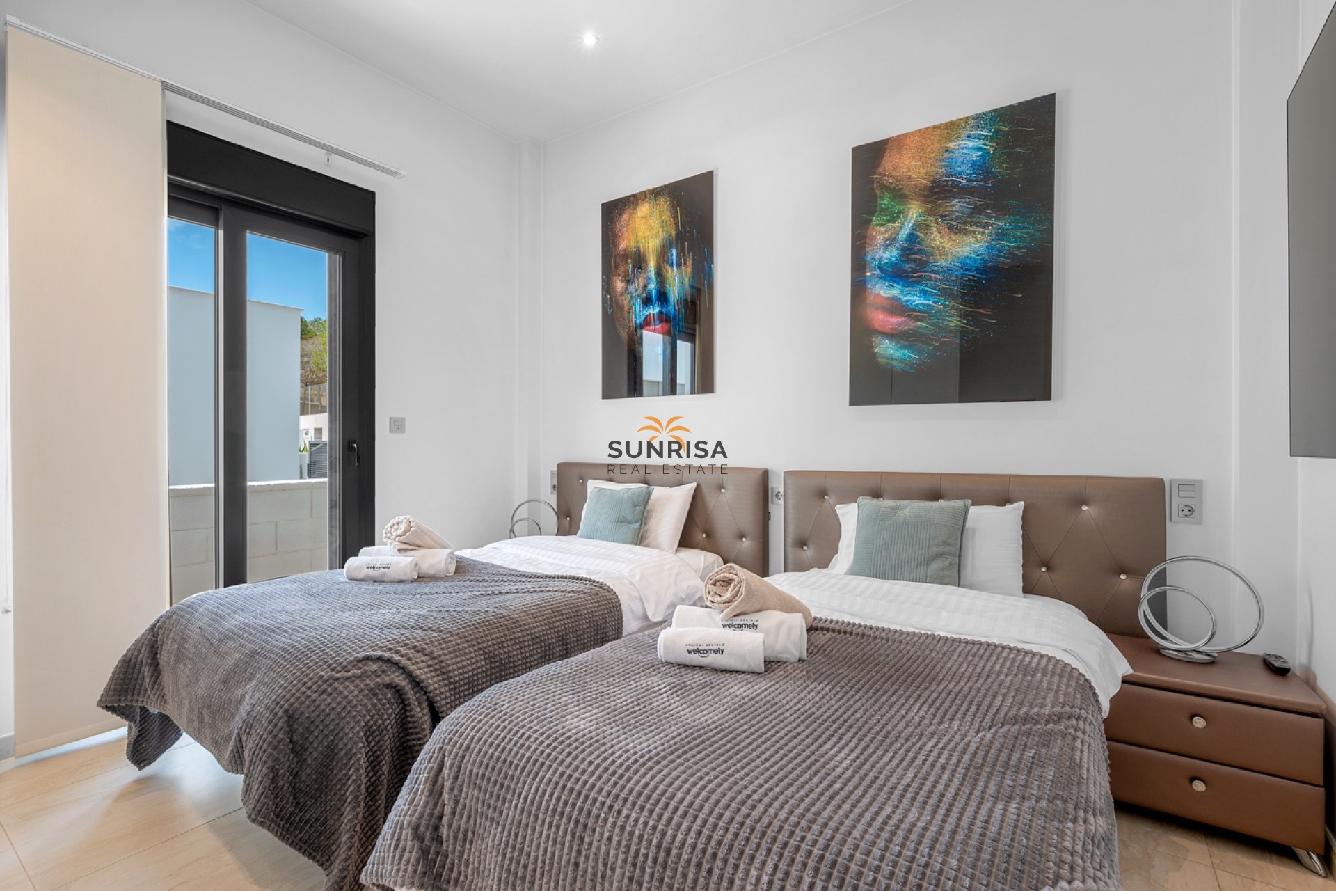 Herverkoop - Villa - Orihuela Costa